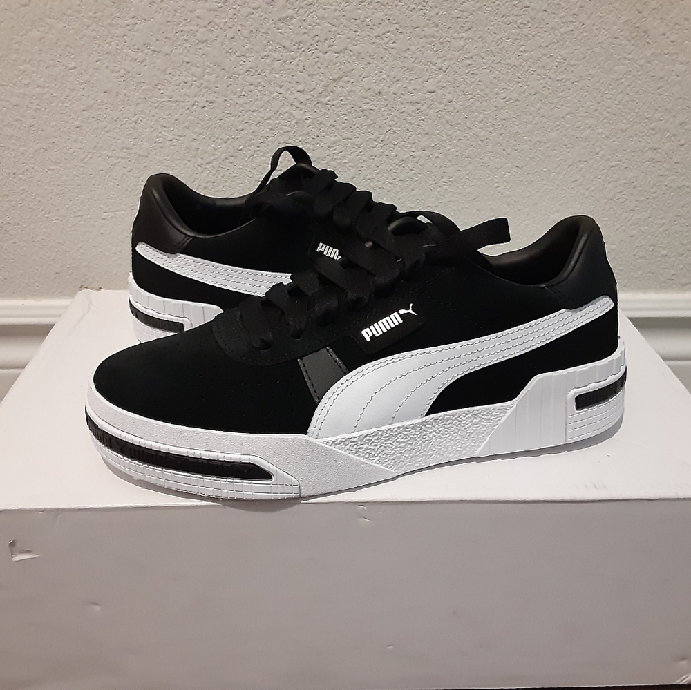 Puma - Picture 4 of 4